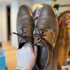 Hush Puppies Men's Tan Leather Oxfords